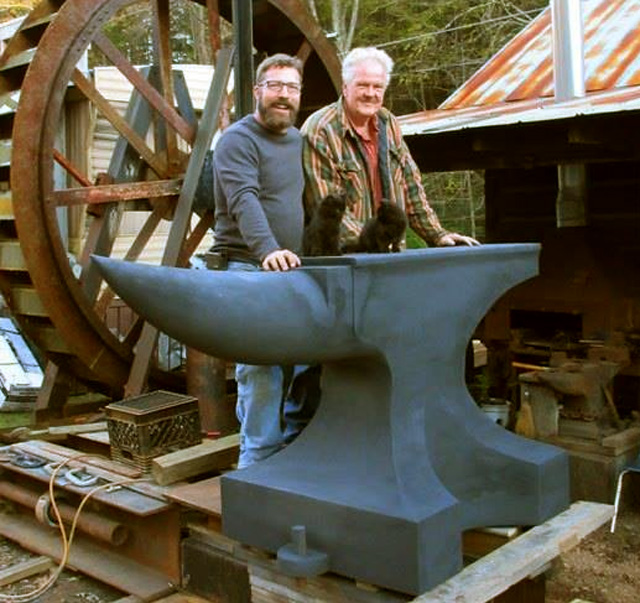 6500 pound anvil a visitor and JD Napier